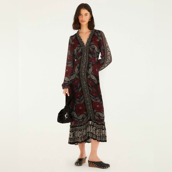 FARM Rio Dresses & Skirts - FARM Rio Black and Red Long Sleeve Dress
